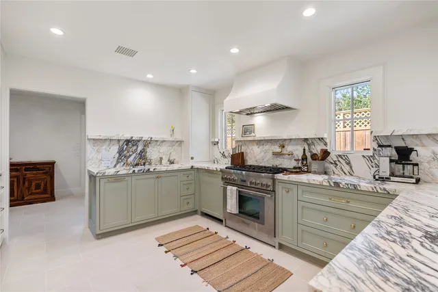 $875,000 | 7811 Wickersham Lane, Houston, TX 77063