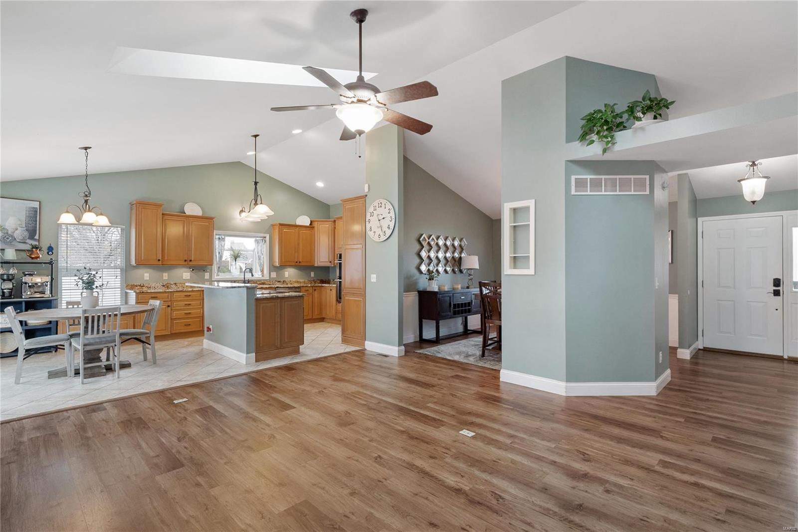 1253 Conrad Lane O'Fallon, IL 62269 - Photo 9 of 42