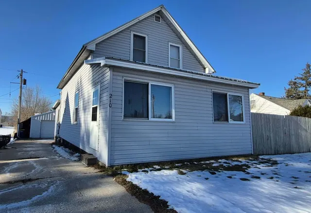 $220,000 | 210 South Main Street, Stoddard, WI 54658