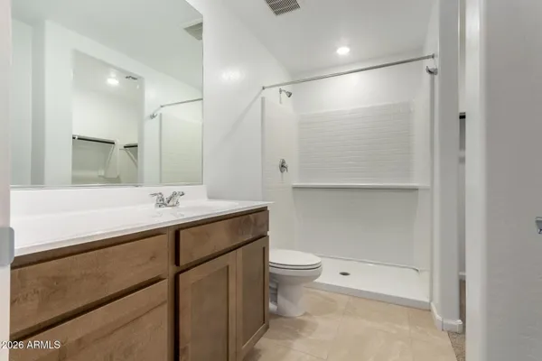 $1,800 | 17589 North Del Mar Avenue, Maricopa, AZ 85138
