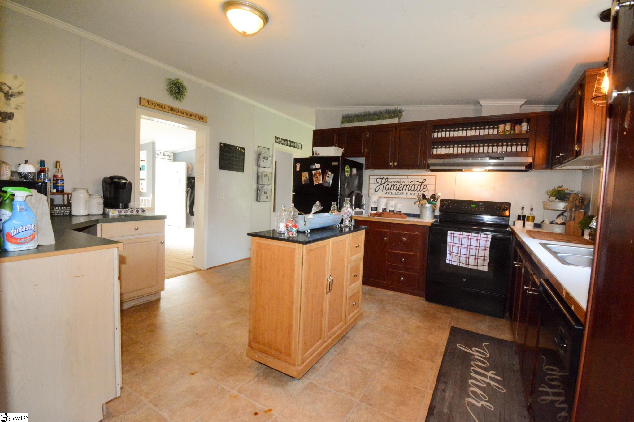 4170 Allen Bridge Road Fountain Inn, SC 29644 - Photo 6 of 20