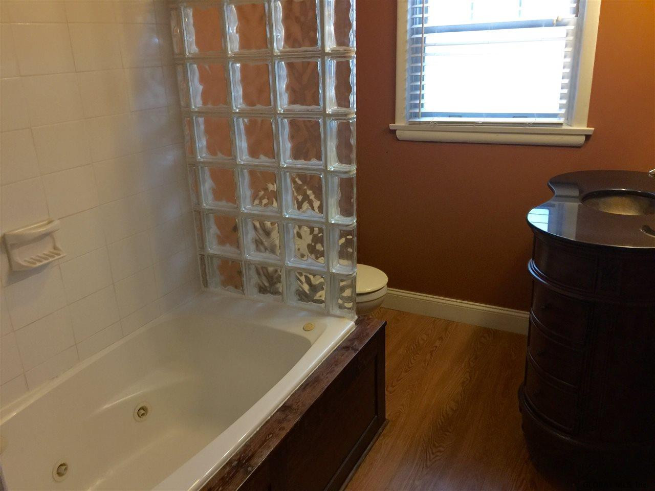 109 Sunset Road Amsterdam, NY 12010 - Photo 8 of 24 Photo 8
