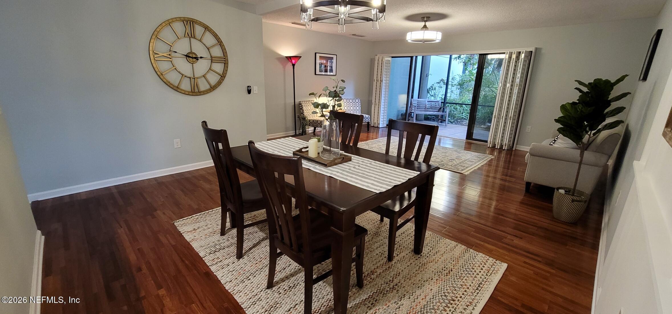 7848 Playa Del Rey Court, Unit 7848 Jacksonville, FL 32256 - Photo 12 of 41 Dining area