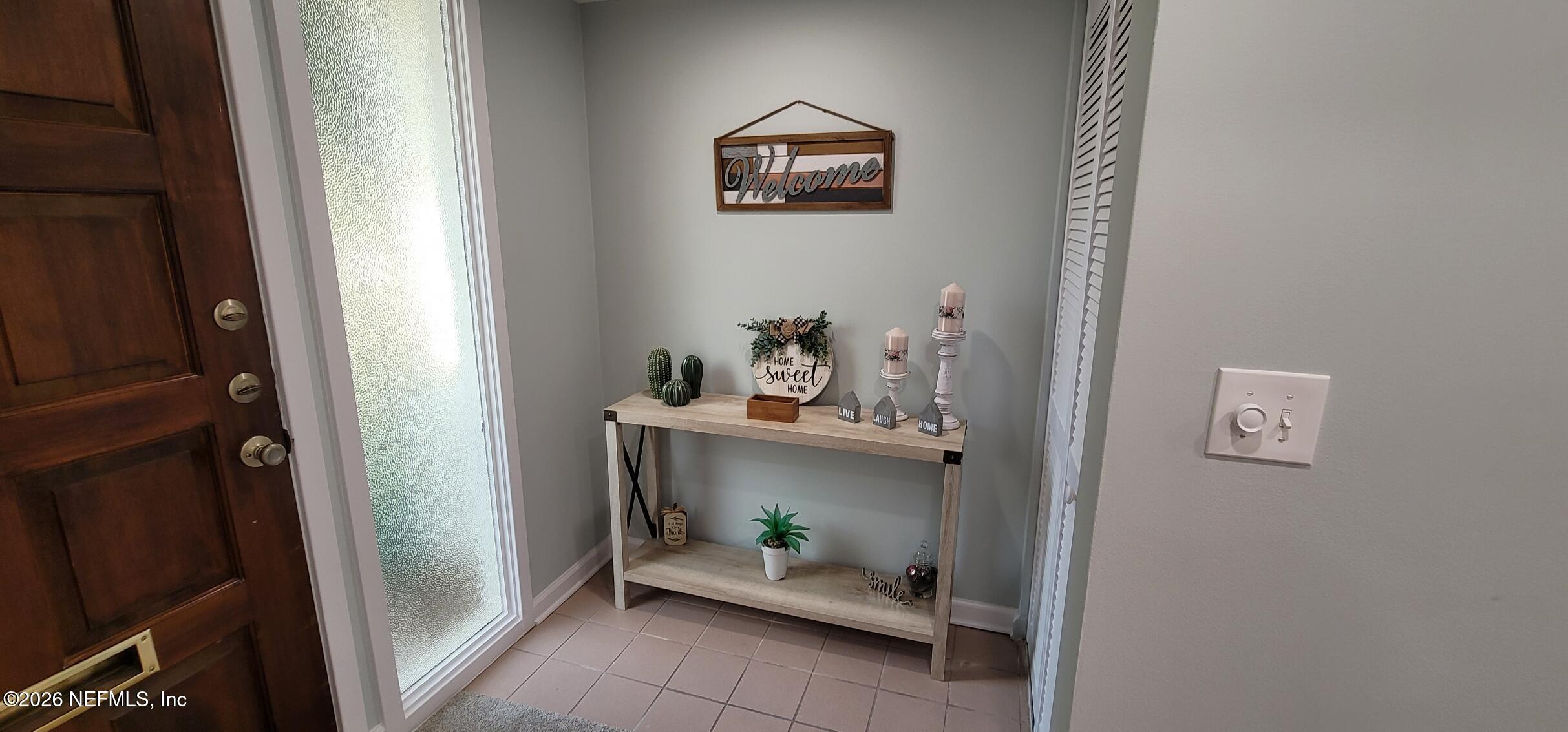 7848 Playa Del Rey Court, Unit 7848 Jacksonville, FL 32256 - Photo 3 of 41 Intrare 2