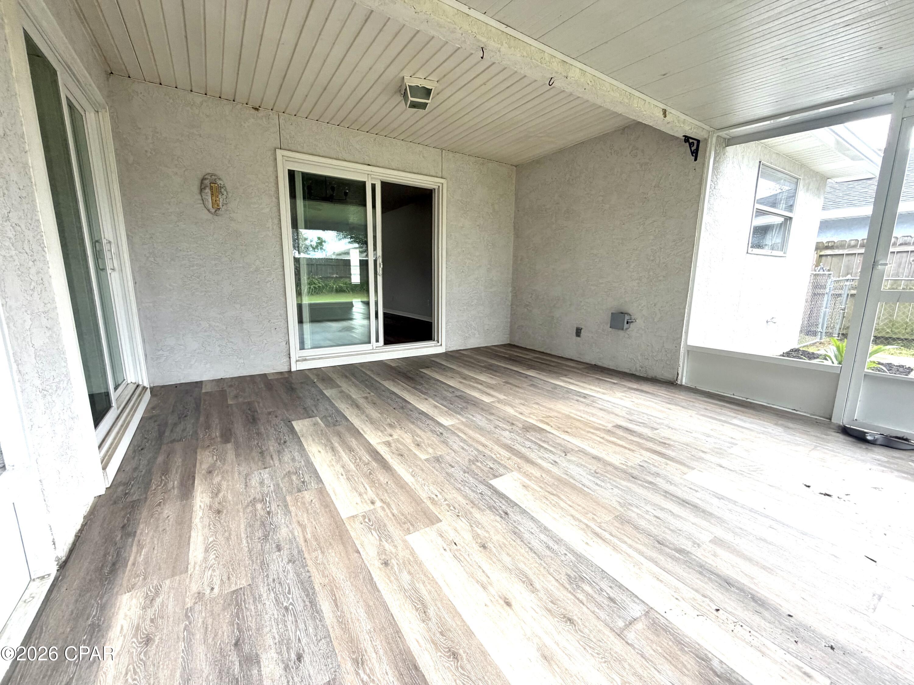 2829 Cynthia Court Panama City, FL 32405 - Photo 3 of 13