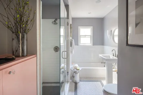 $1,250,000 | 917 North Vendome Street, Los Angeles, CA 90026