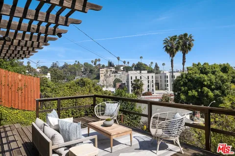 $1,250,000 | 917 North Vendome Street, Los Angeles, CA 90026