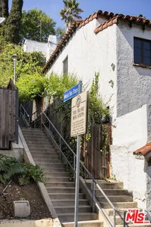 $1,250,000 | 917 North Vendome Street, Los Angeles, CA 90026