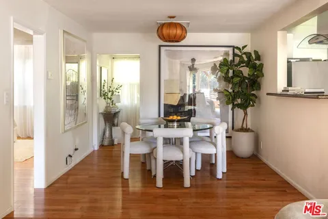 $1,250,000 | 917 North Vendome Street, Los Angeles, CA 90026