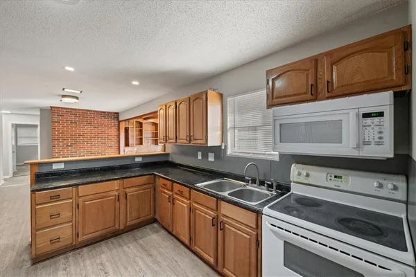 $250,000 | 612 Christopher Street, Warrensburg, MO 64093