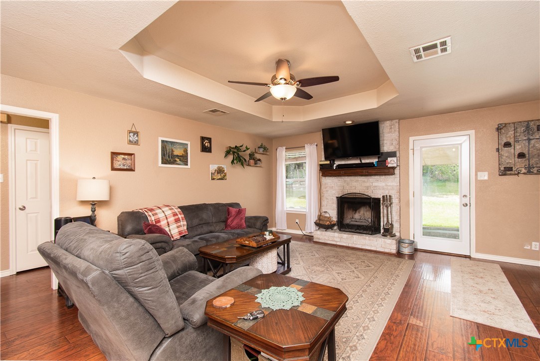 5362 Denmans Loop Belton, TX 76513 - Photo 3 of 28