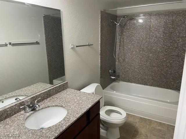 $1,095 | 5060 Indian River Drive, Unit 395, Las Vegas, NV 89103