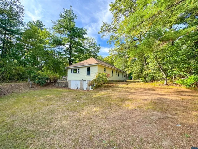 $380,000 | 14 Brook Street, Ayer, MA 01432