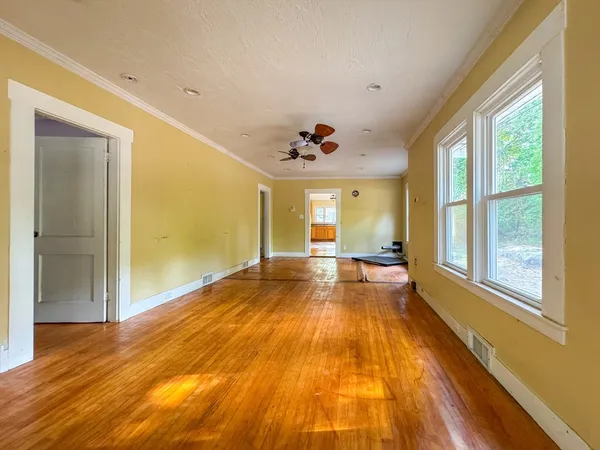 $365,000 | 14 Brook Street, Ayer, MA 01432
