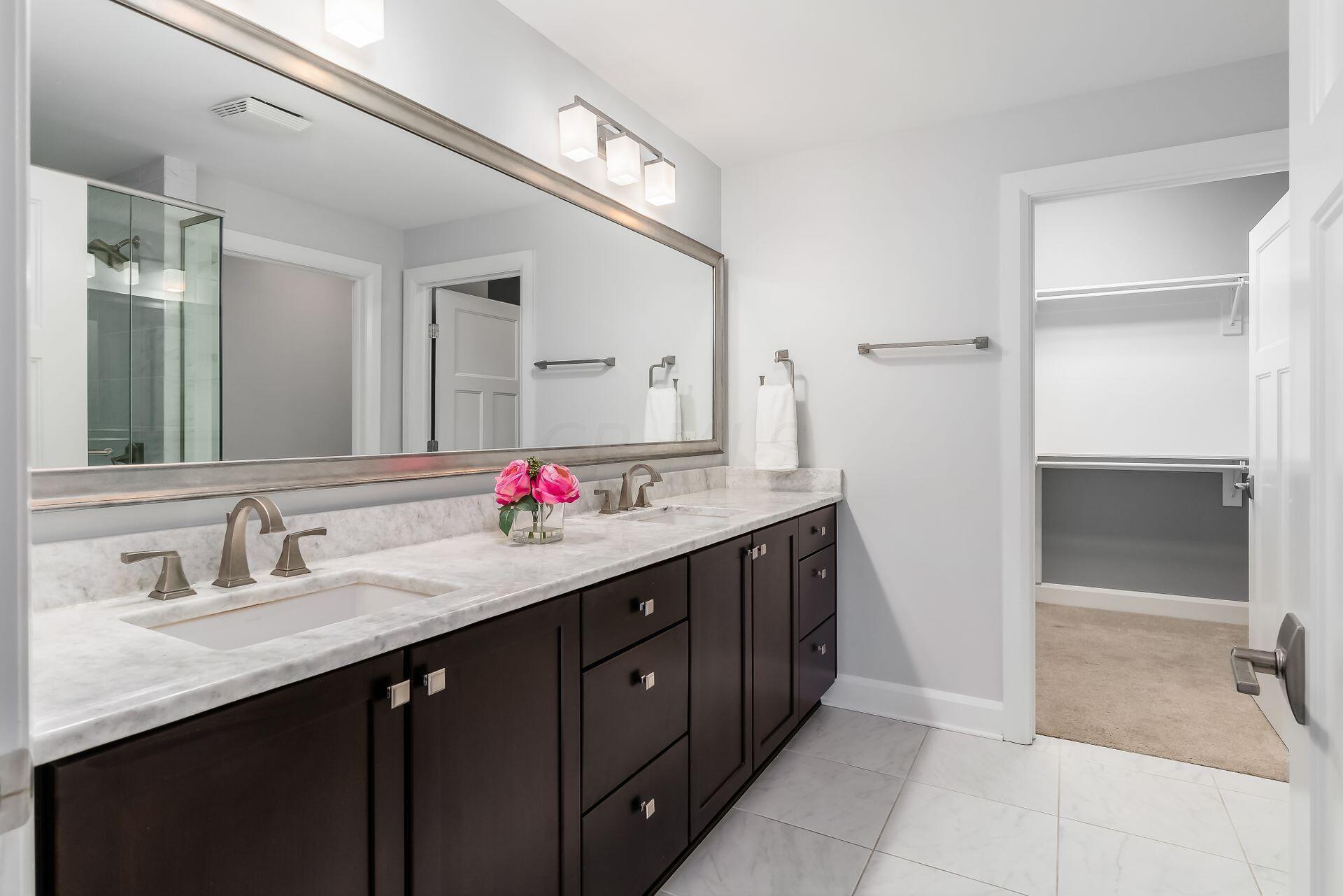 3175 Tremont Road, Unit 407 Columbus, OH 43221 - Photo 21 of 40 026_2978bd_e 3175 Tremont 044