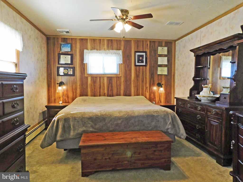 44 Indigo Road Levittown, PA 19057 - Photo 14 of 27 Main Bedroom