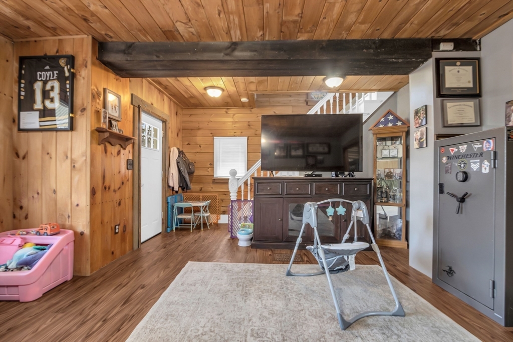 339 Spring Street Athol, MA 01331 - Photo 6 of 38 Gallery Image 6