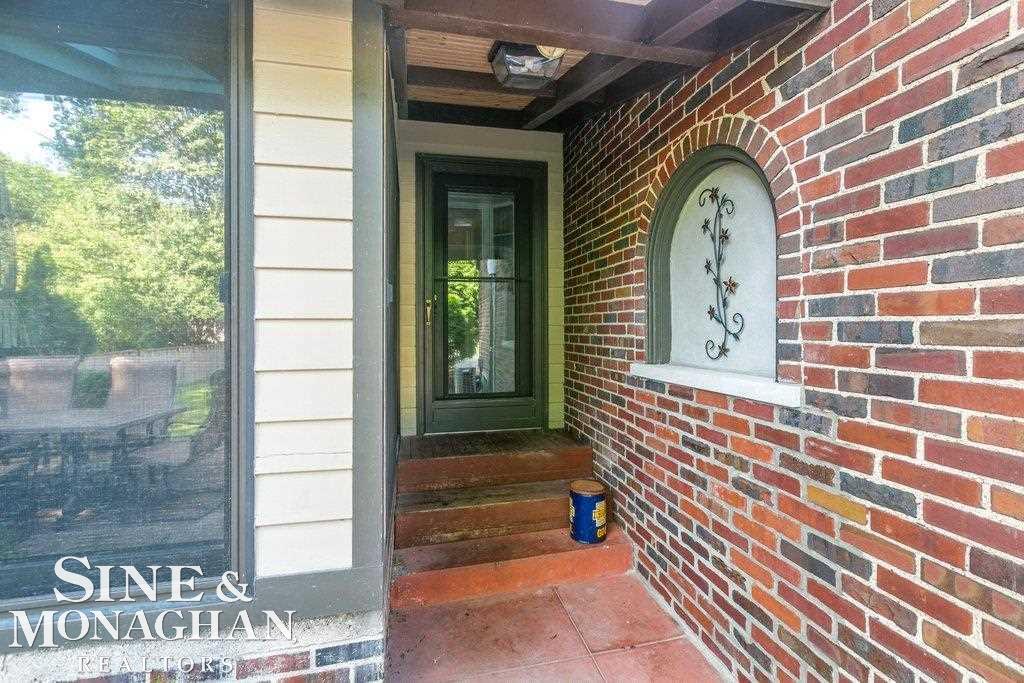 466 Lincoln Road Grosse Pointe, MI 48230 - Photo 56 of 61 50059932-55.JPG