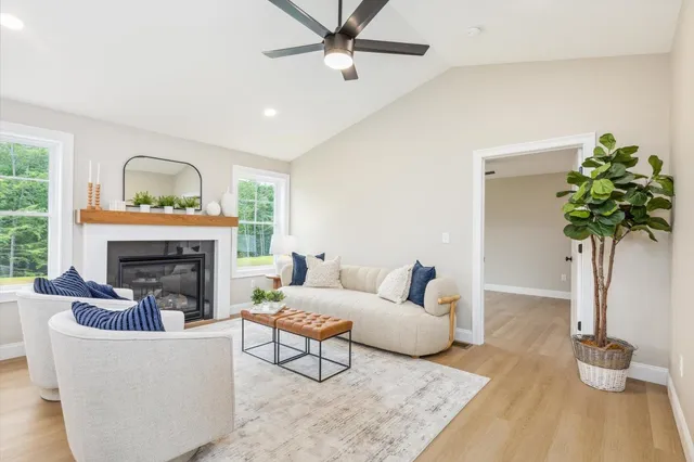 $450,000 | 41 Willow Lane, Rindge, NH 03461