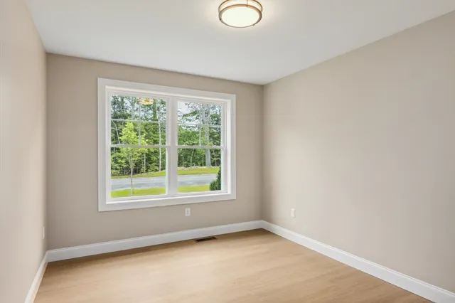 $460,000 | 41 Willow Lane, Rindge, NH 03461