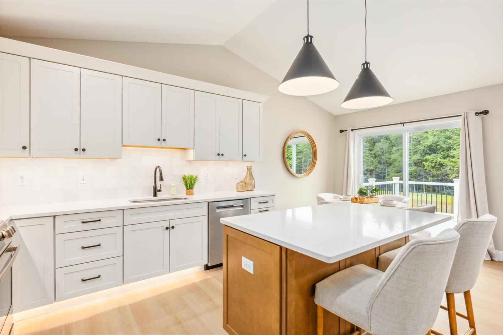 41 Willow Lane Rindge, NH 03461 - Photo 4 of 43