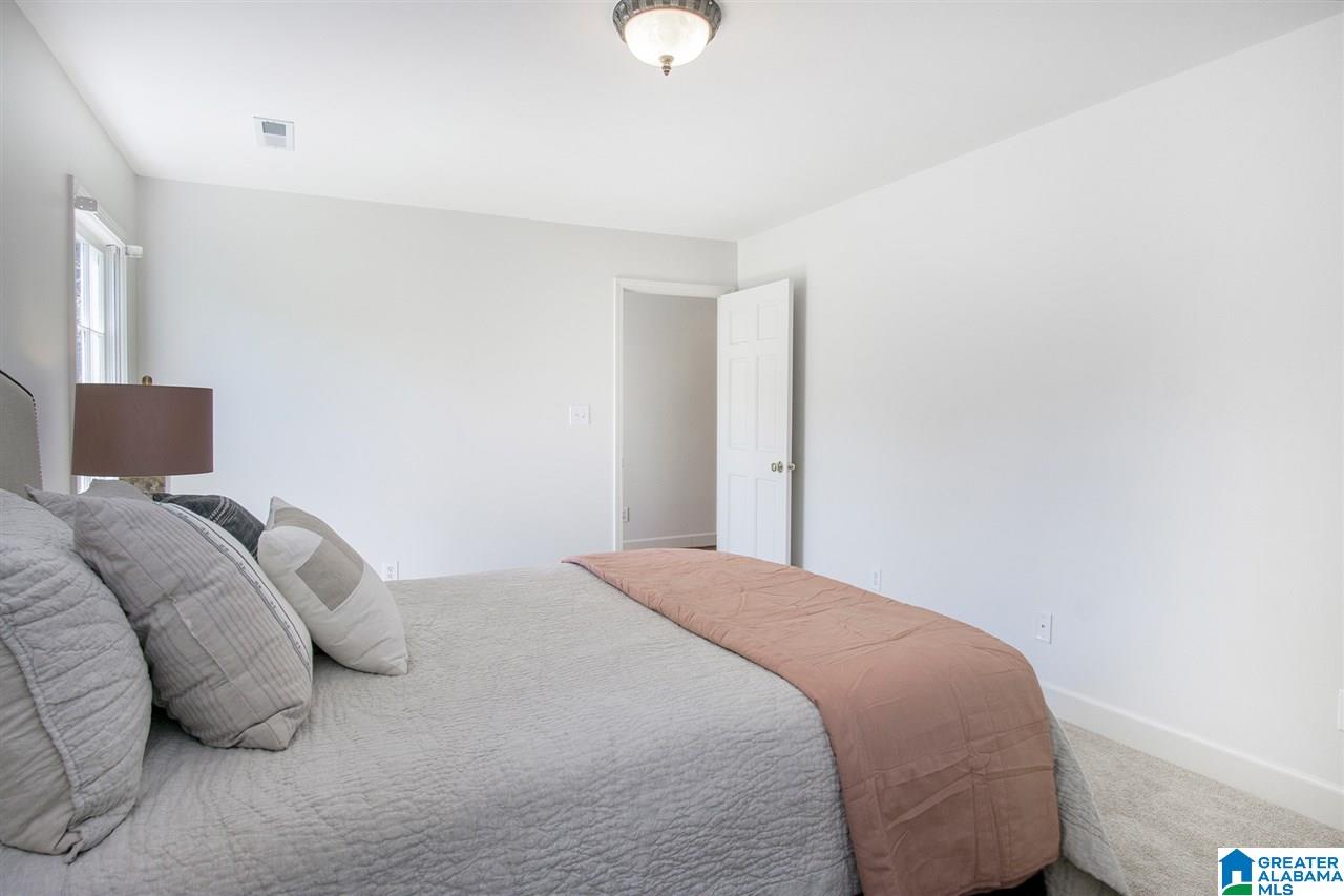 7 Clarendon Road Birmingham, AL 35213 - Photo 37 of 50