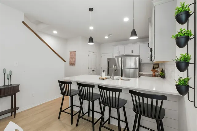 $4,200 | 240 Richards Street, College Station, TX 77840