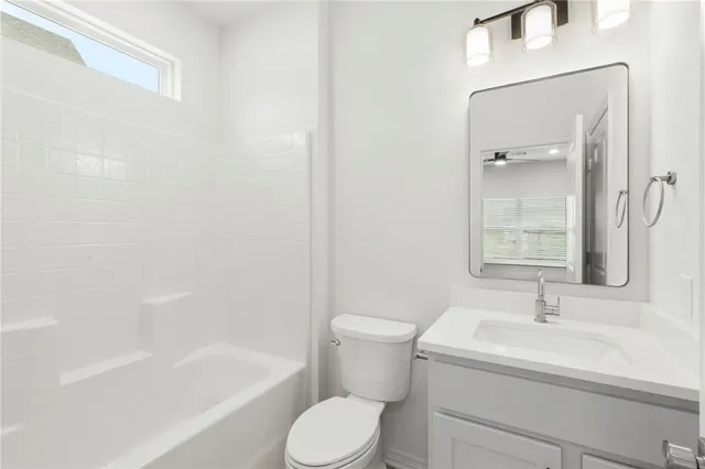 $4,200 | 240 Richards Street, College Station, TX 77840