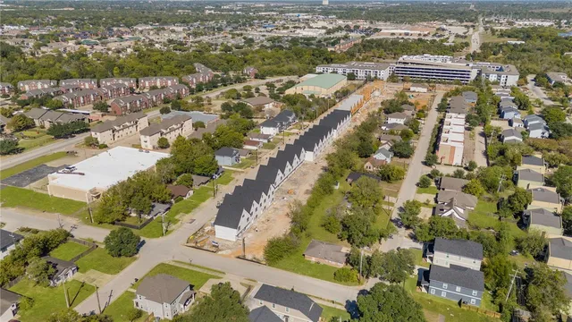 $4,200 | 240 Richards Street, College Station, TX 77840