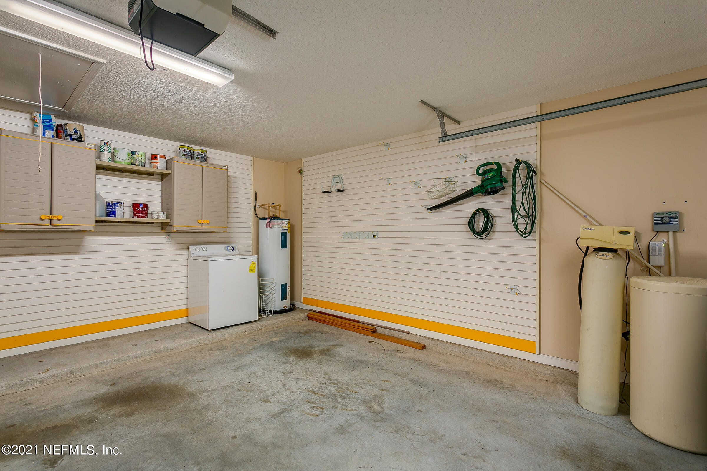 6309 Wedmore Road Jacksonville, FL 32258 - Photo 32 of 41 Garage