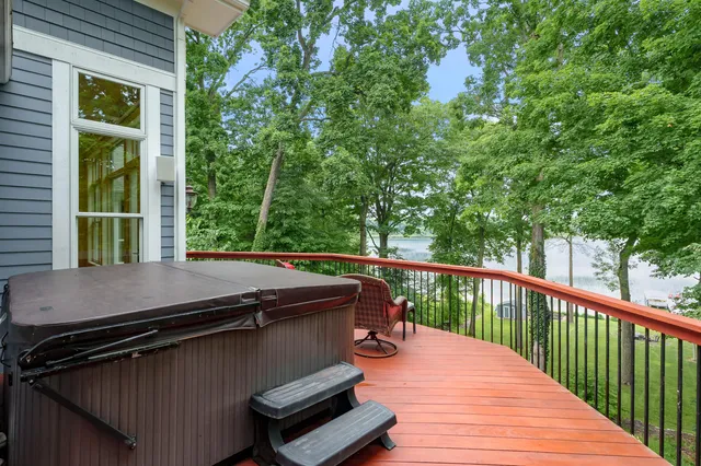 $1,590,000 | 9765 Sterling Road, Richland, MI 49083