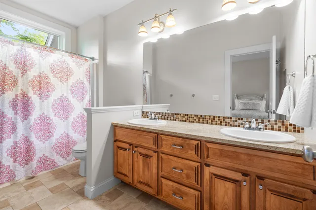 $1,590,000 | 9765 Sterling Road, Richland, MI 49083