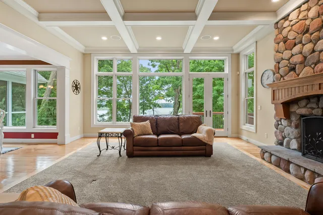 $1,590,000 | 9765 Sterling Road, Richland, MI 49083