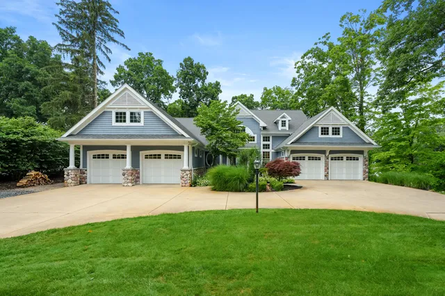 $1,590,000 | 9765 Sterling Road, Richland, MI 49083