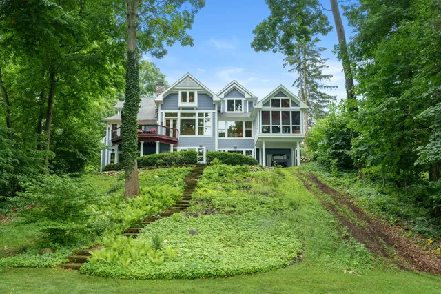 $1,590,000 | 9765 Sterling Road, Richland, MI 49083
