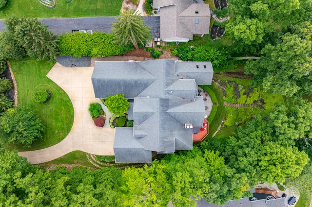 $1,590,000 | 9765 Sterling Road, Richland, MI 49083