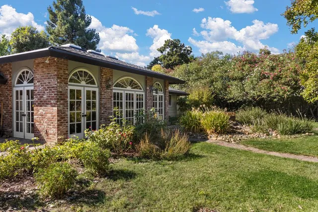 $900,000 | 2730 Idlewood Lane, Sacramento, CA 95821