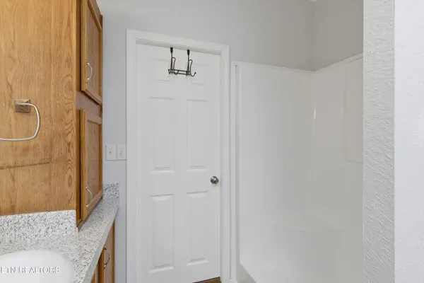 $319,900 | 2214 Hinds Creek Road, Heiskell, TN 37754