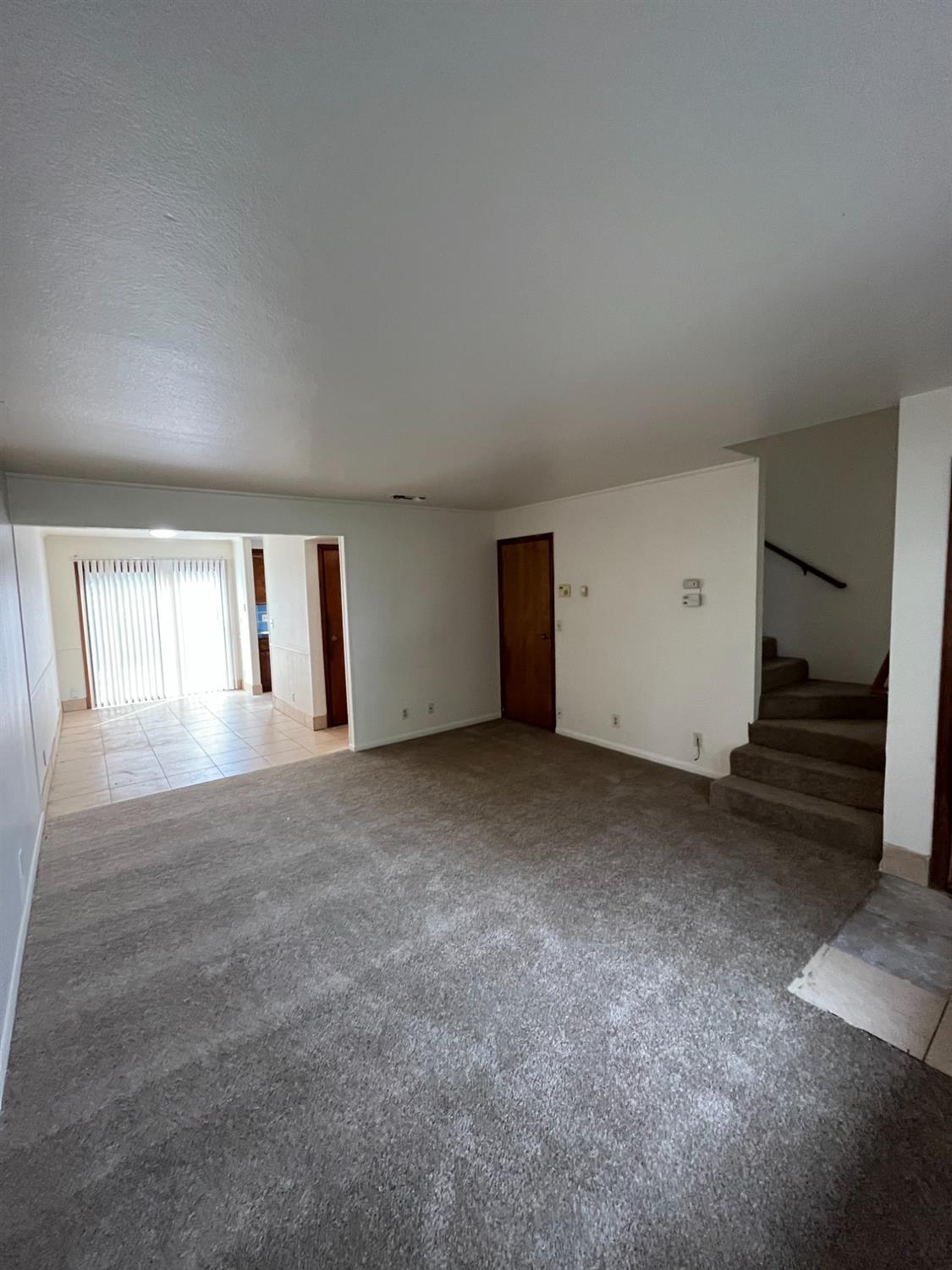 10404-10406 Rockingham Drive Rancho Cordova, CA 95670 - Photo 4 of 14 Gallery Image 4