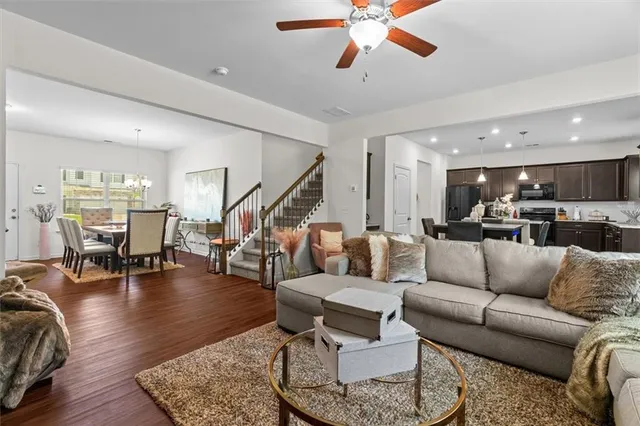 $323,000 | 586 Collington Circle, Dalton, GA 30721