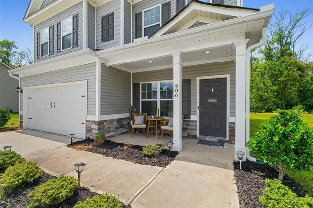 $323,000 | 586 Collington Circle, Dalton, GA 30721