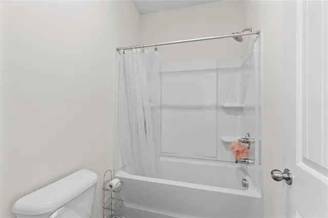 $323,000 | 586 Collington Circle, Dalton, GA 30721