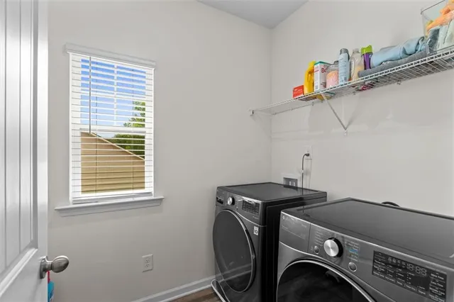 $323,000 | 586 Collington Circle, Dalton, GA 30721