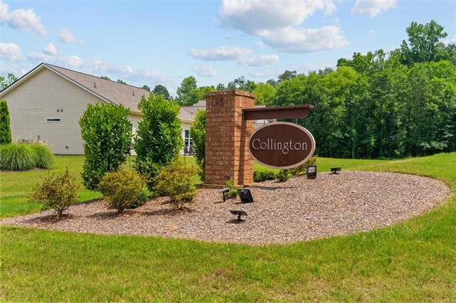$323,000 | 586 Collington Circle, Dalton, GA 30721
