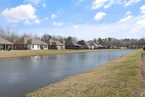 $299,000 | 17067 Bradford Avenue, Central, LA 70739