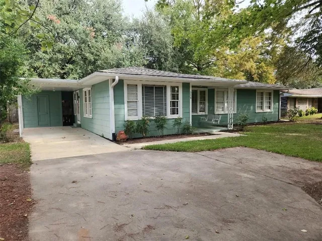 $209,000 | 328 Adelaide Street, Natchitoches, LA 71457