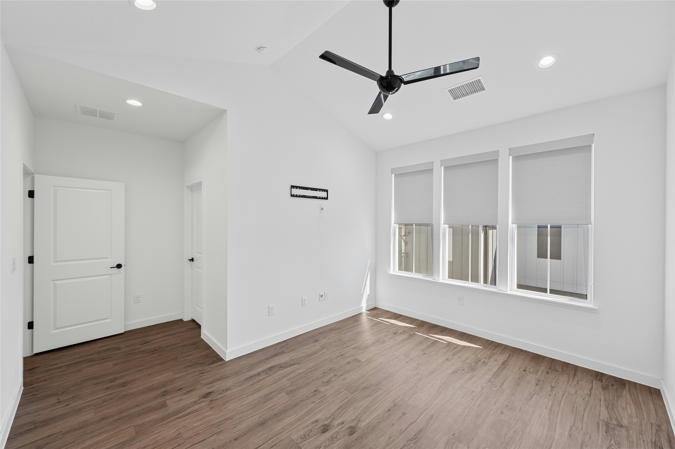 3809 Valley View Road, Unit 10 Austin, TX 78704 - Photo 14 of 30