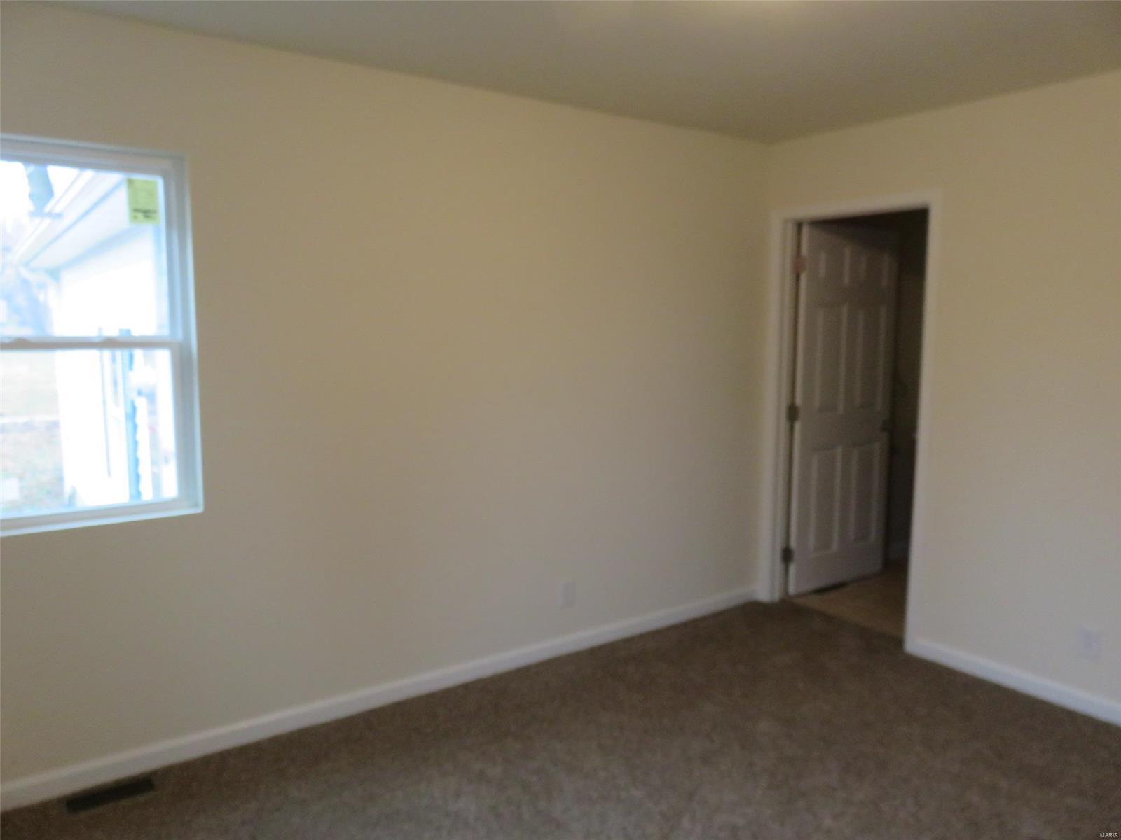 2402 Blue Ridge Road Brighton, IL 62012 - Photo 17 of 26