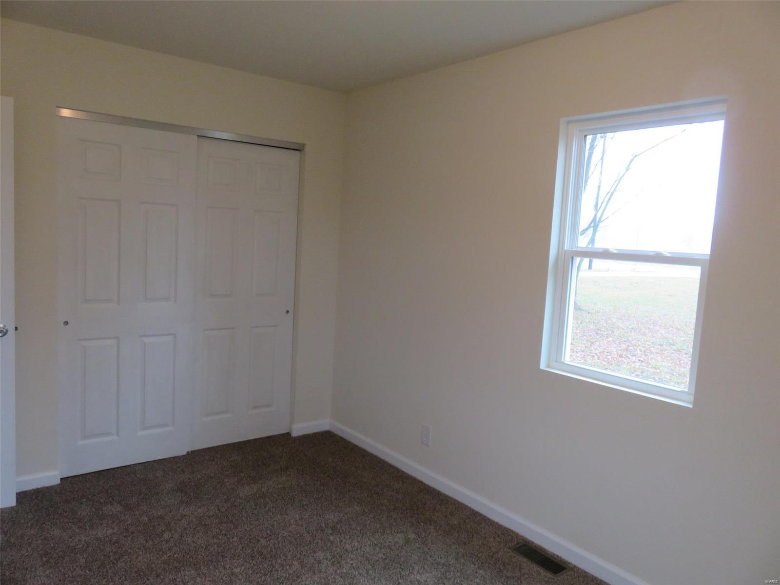 2402 Blue Ridge Road Brighton, IL 62012 - Photo 18 of 26