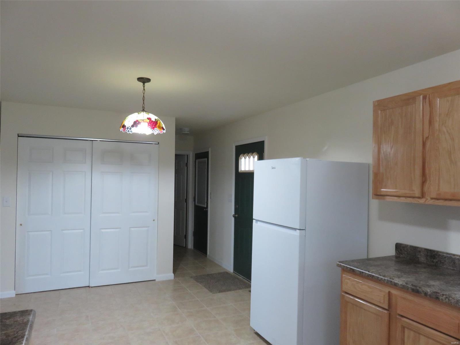 2402 Blue Ridge Road Brighton, IL 62012 - Photo 4 of 26